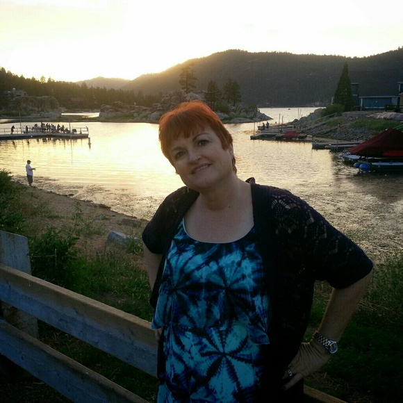 Meet your Posher, Marilyn - Picture 4 of 5